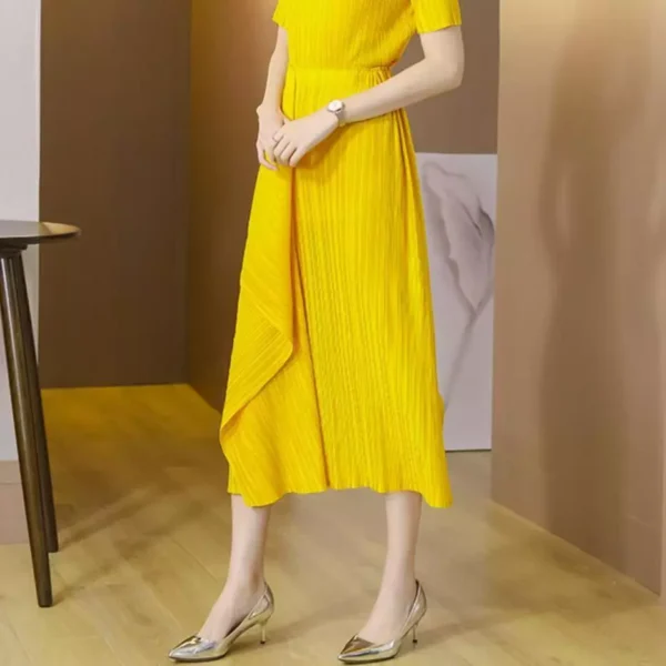 cn-11134207-7ras8-mcnal0ar0idcb6.webp Miyake Pleated Irregular Midi Skirt Free Size 40kg-65kg