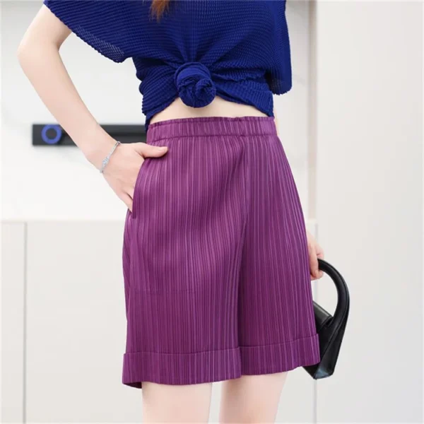 Pleated Wide Leg Elastic Waist Shorts Free Size 40kg-65kg