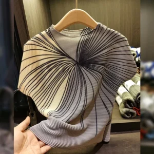 Printed Pleated Short Sleeve Top Free Size 40kg-65kg